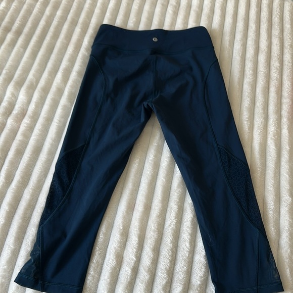 Lululemon Blue High Rise Leggings - Picture 4 of 14